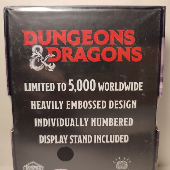 Dungeons & Dragons Waterdeep Badge Medallion Official Collectible Badge - Picture 2 of 5